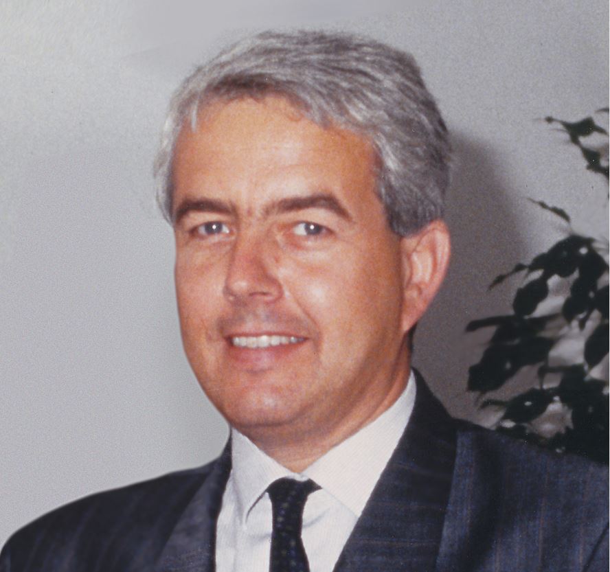 Andrew L. Manduca