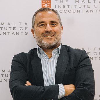 Dr. Jonathan Dingli